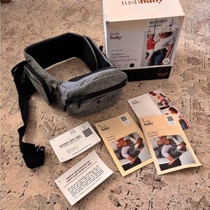 TushBaby Gray Baby Hipseat Carrier like new